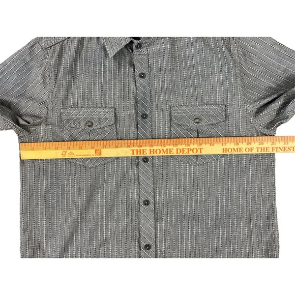 Surplus Men Button Up Gray Short Sleeve Striped Shirt Size‎ Large - Picture 3 of 6